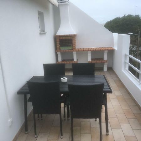 Casanova Apartment Fuzeta Luaran gambar